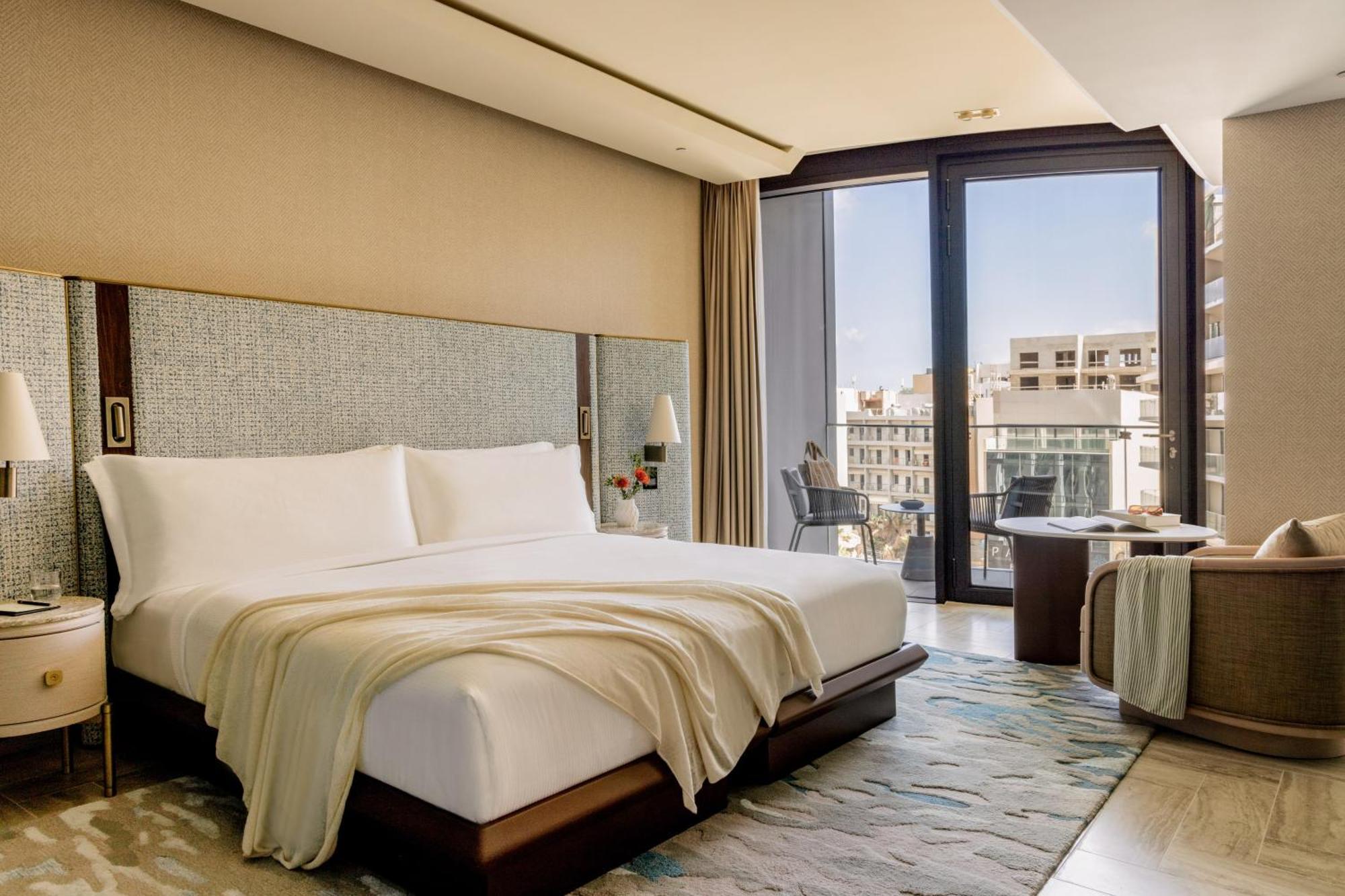 Me Malta By Melia Hotel Saint Julian's Екстериор снимка