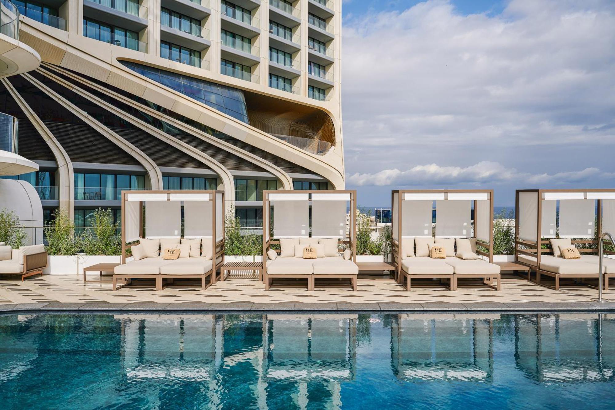 Me Malta By Melia Hotel Saint Julian's Екстериор снимка