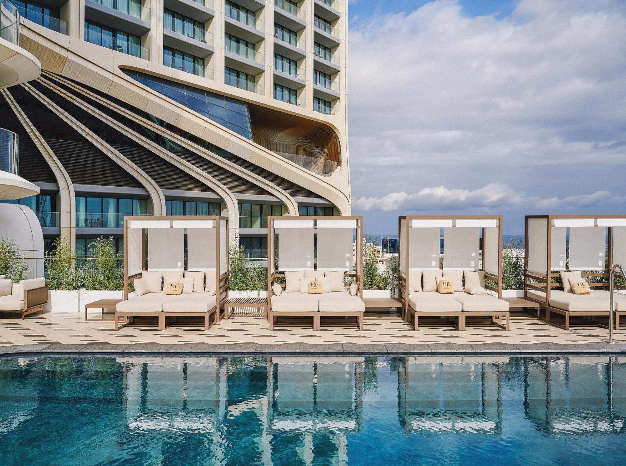 Me Malta By Melia Hotel Saint Julian's Екстериор снимка