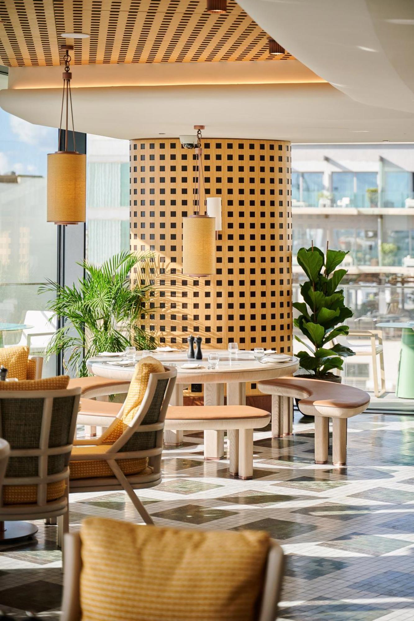 Me Malta By Melia Hotel Saint Julian's Екстериор снимка
